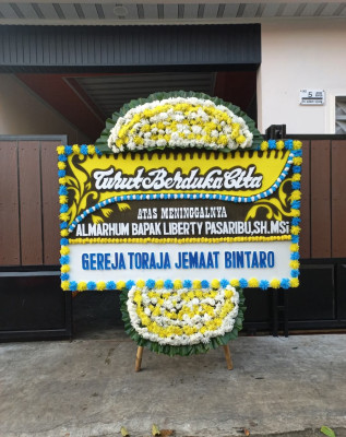 Papan Bunga Duka di Tapaktuan