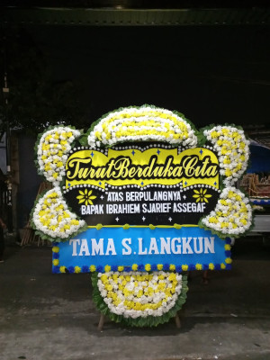 Papan Bunga Duka di Tapaktuan
